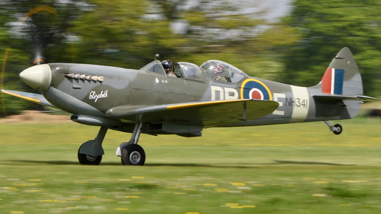 Spitfire Headcorn Aerodrome. RAF Lashenden