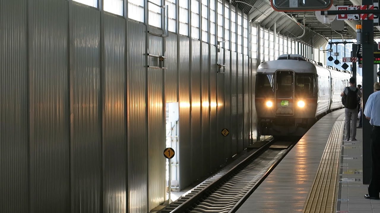 JR西日本 高山本線 特急 ひだ　富山駅 入線・発車～速星駅 車窓　2015.9