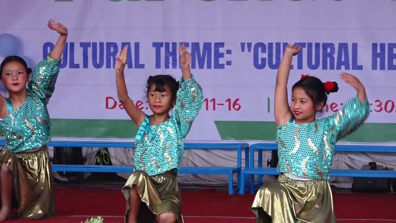 Grade Two Girl’s Dance:- Vanxae chori chori