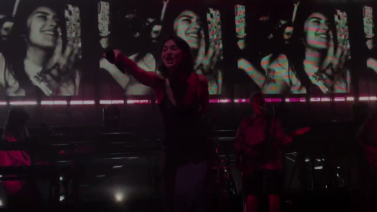 Gracie Abrams Live - Close To You - September 25th, 2024