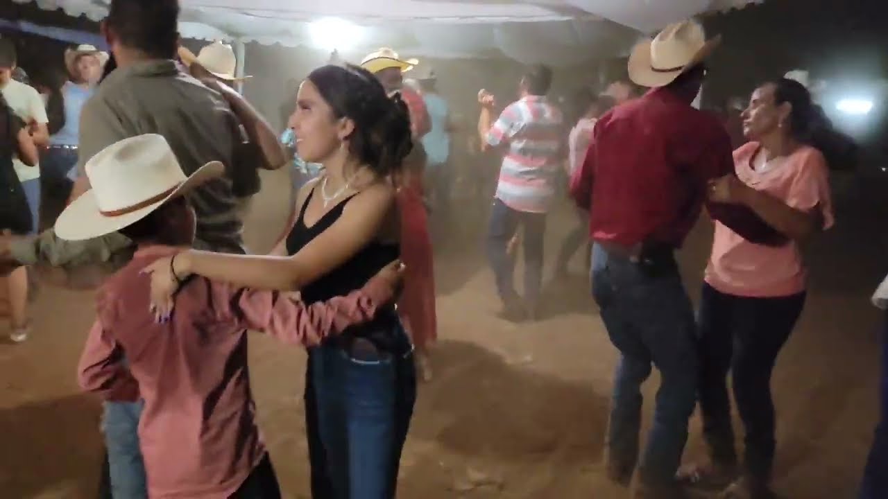 huapango el gallito tecladista jose morales el principe de los teclados ej. El porvenir 4/7