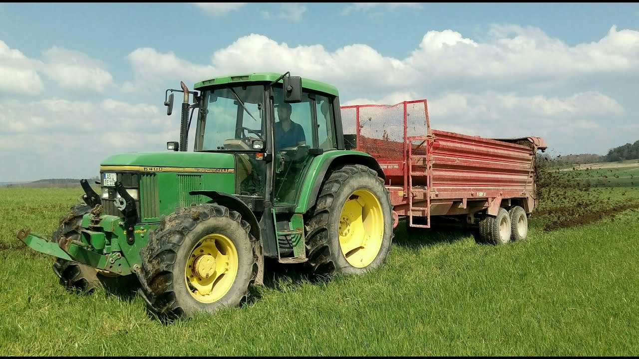 Miststreuen mit John deere 6400 und Sip Streuer