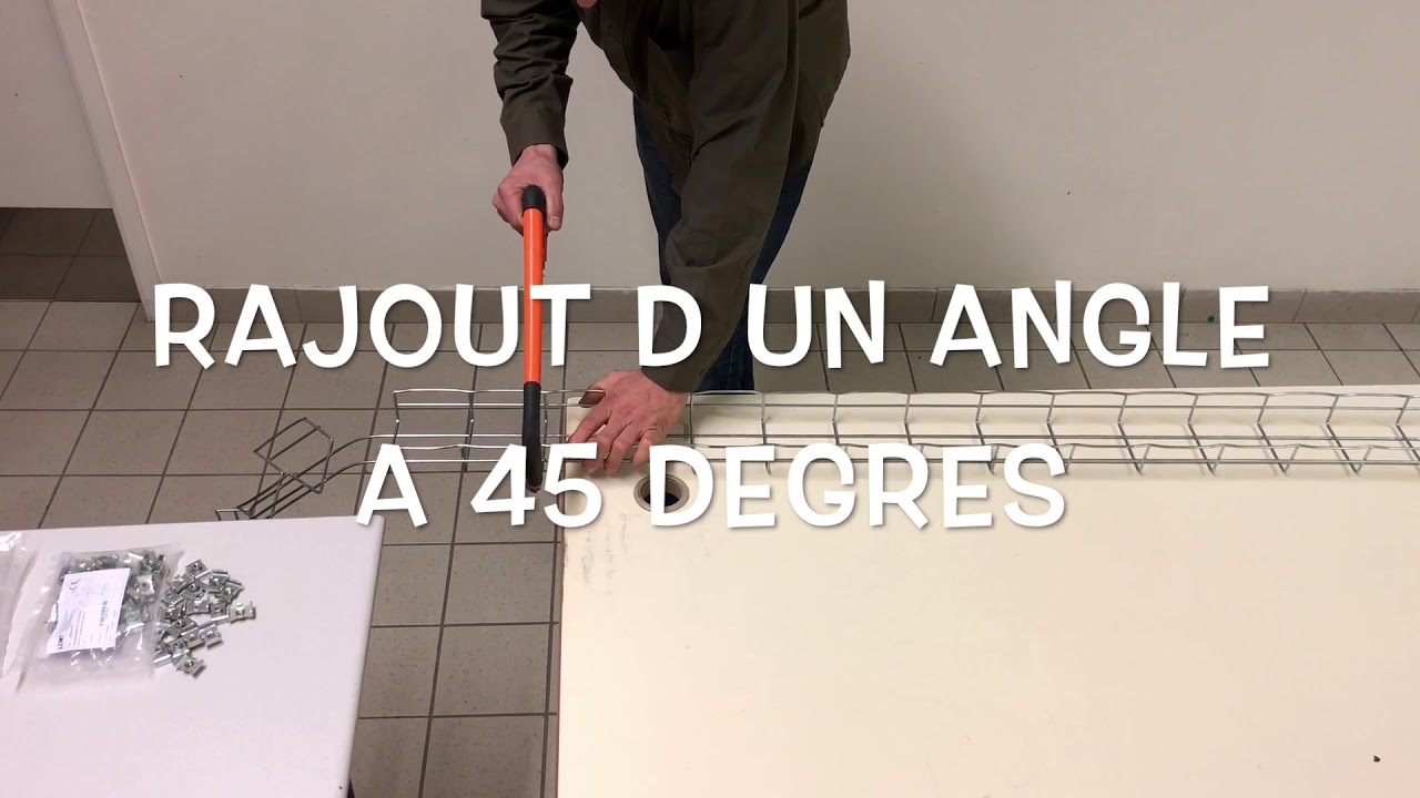 TRAVAIL CHEMIN DE CABLE CABLOFIL