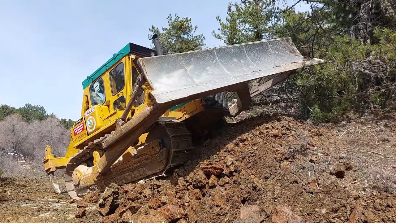 CAT D7 KAYA CANAVARI-ROCK MONSTER-#keşfet #buldozer #cat #djimini3pro #dozer