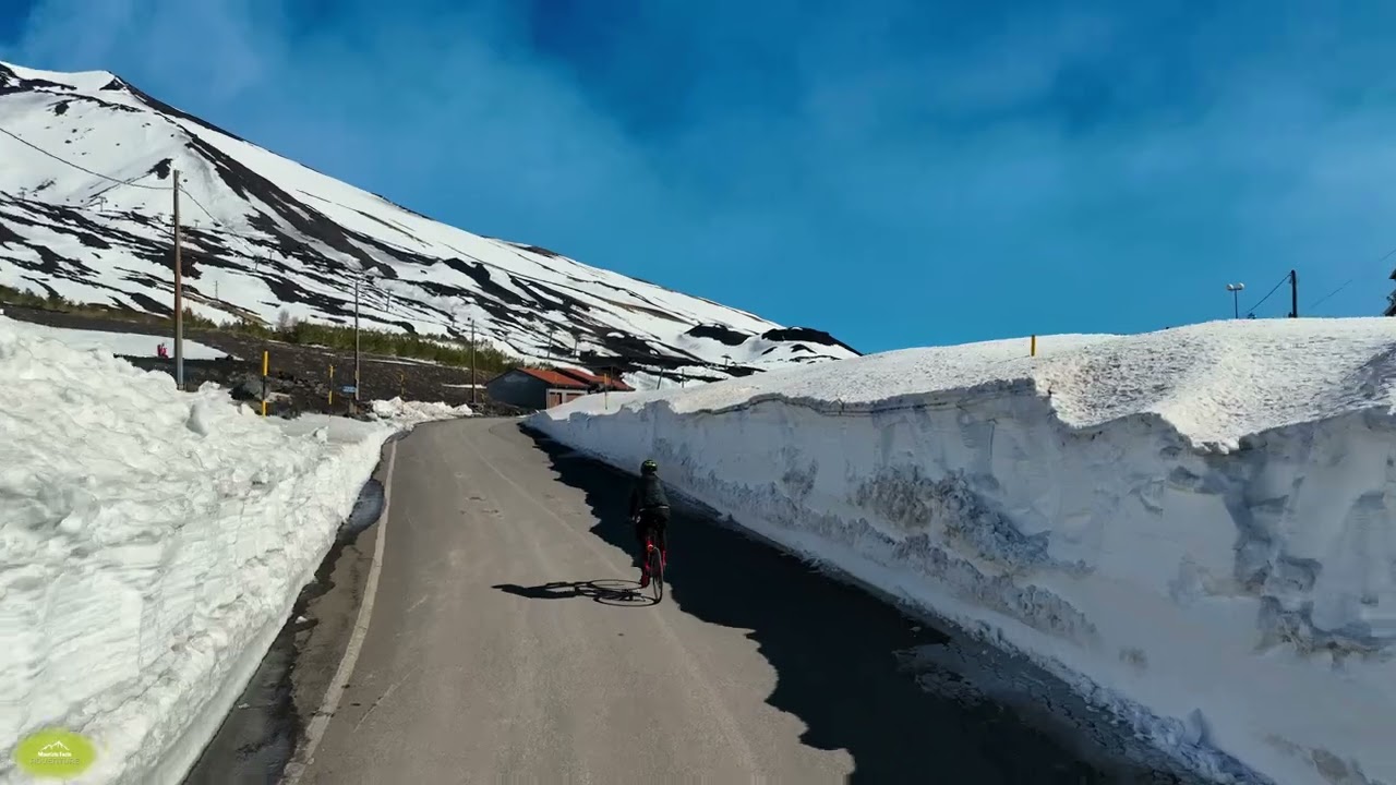 Etna Rifugio Sapienza in Bici. #etna #rifugiosapienza #cinematicvideo #mavic3 #4k #sicilia #montagna
