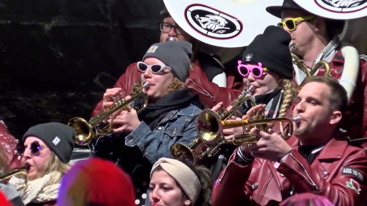 Fasnacht 2022 Sempach - SCHMUDO - Märebrätscher Sempach