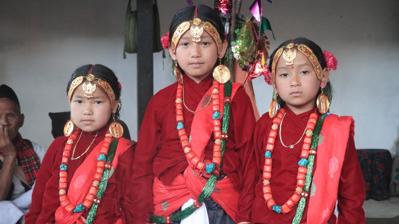 भुजुङ गाँउको घाँटु | Ghatu Bhujung Village - 2080