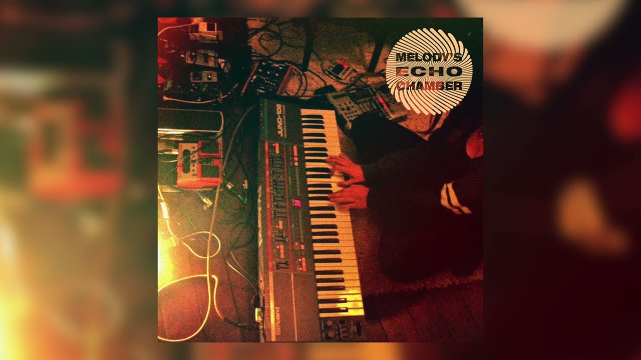 Melody's Echo Chamber - Pêcheuse de Lune (Remastered)