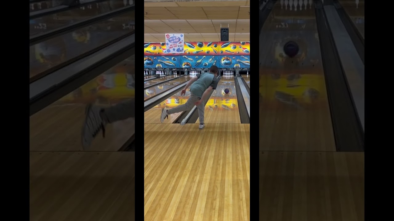 2 hands, 2 phazes, 10 in the pit😎 #2handedbowling #phazeII #stormnation #rotogrip #900global