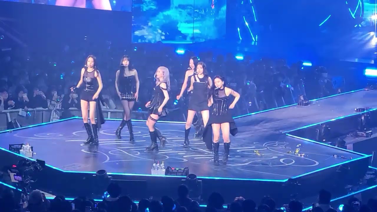 17 Only 1 Season of Memories GFRIEND 10th Anniversary Concert 막콘 2025 01 19