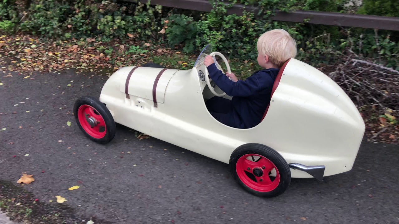 1949 Austin pathfinder special just like the J40 pedal car