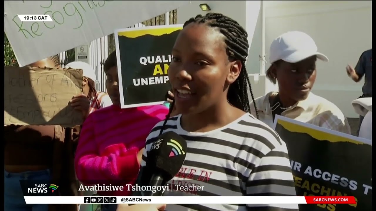 Western Cape | Unemployed teachers march to Parliament