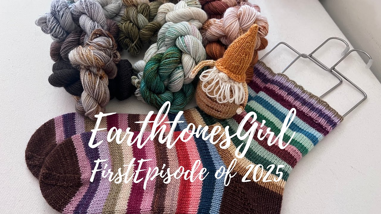 Episode 90: First Socks, Projects and Books of 2025 🧦🍄📚 & Sock Heel News