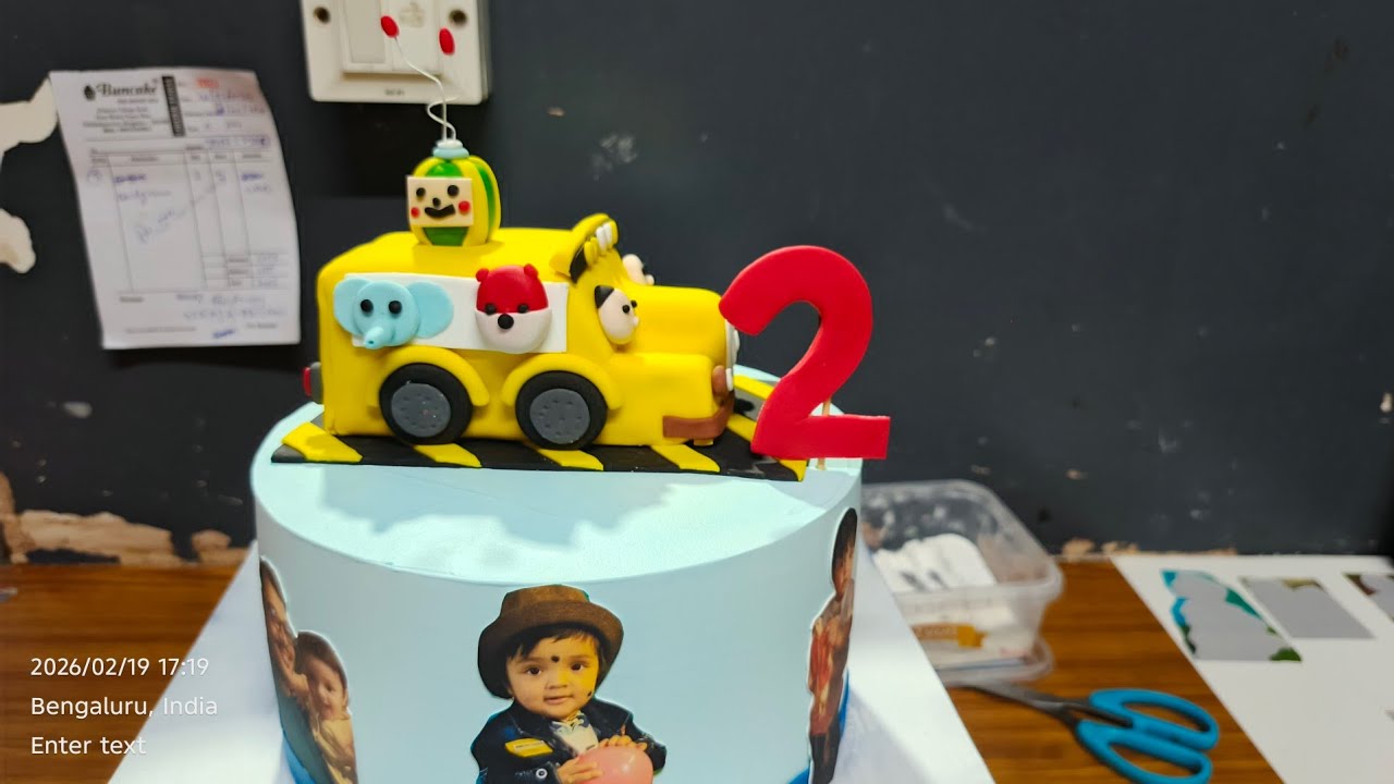 Cake 🚍 Bas Design Video cake 2.kg 