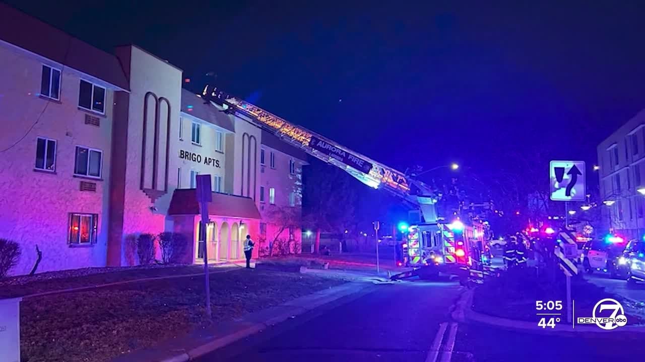 Dog killed, 2 people displaced in suspected arson case at Aurora apartment