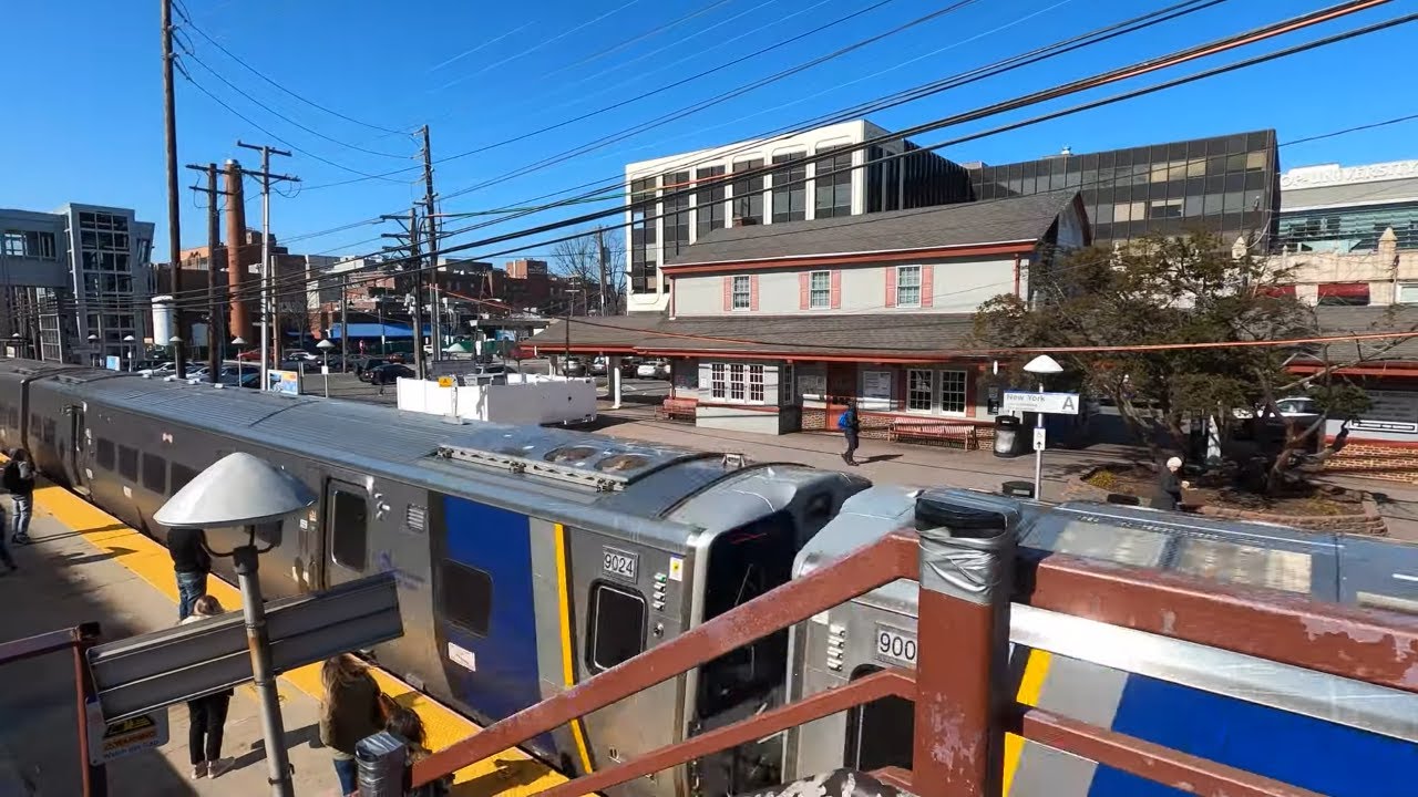 ⁴ᴷ⁶⁰ Walking Long Island, NY (Narrated) Mineola, Nassau County (February 22, 2020)