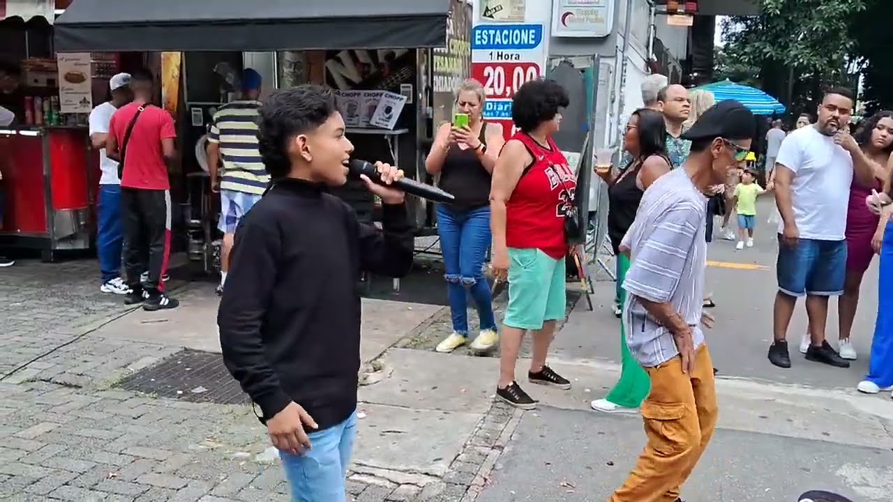 ESSE GAROTO PEDIU PRA CANTAR 🎤 BUATE AZUL VEJA O QUE ACONTECEU COM ELE
