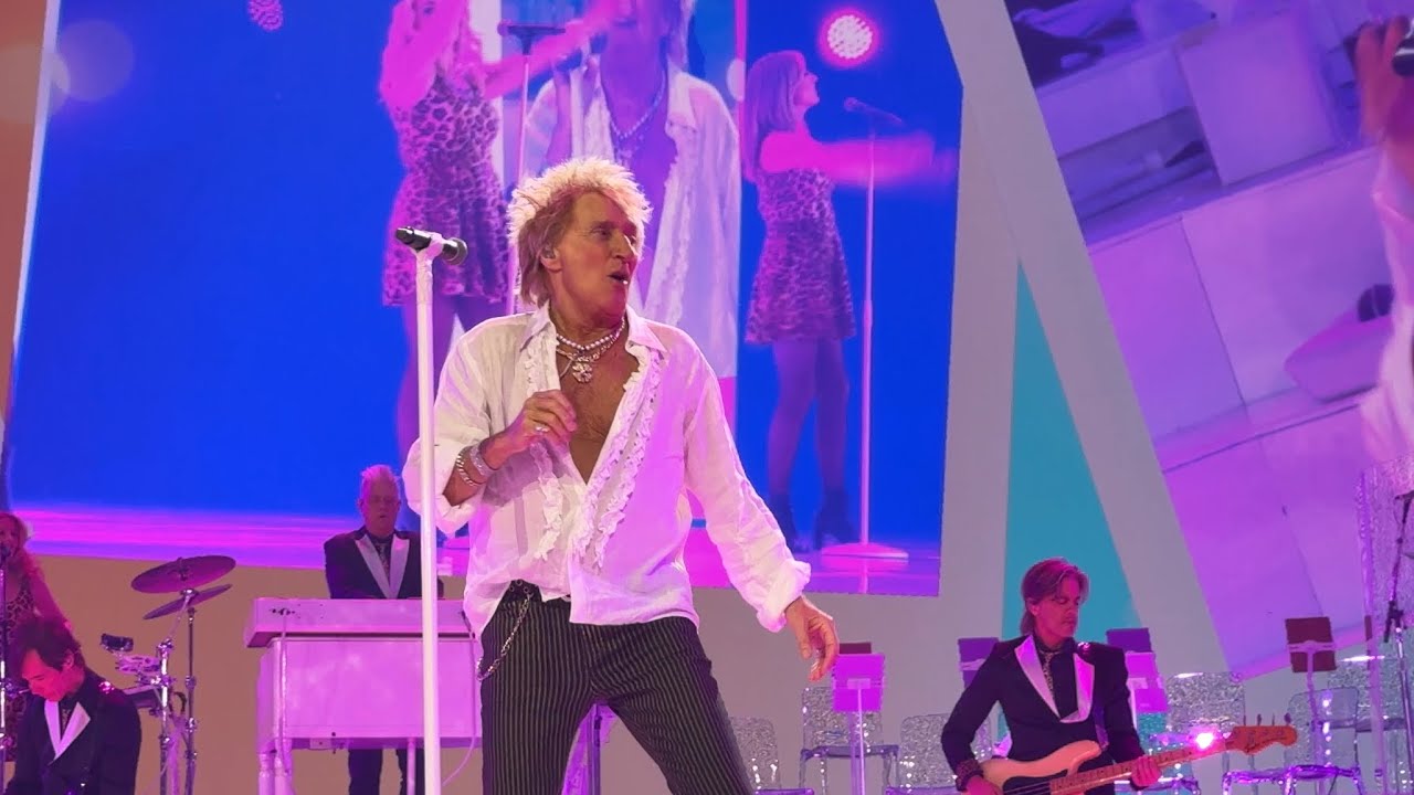 Forever Young - Rod Stewart - Las Vegas, USA, March 21, 2025