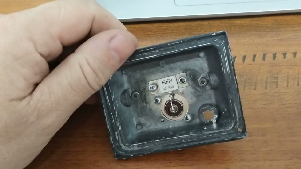 CARGA FANTASMA DE 50 OHMS PARA RADIO PX E RADIAMADOR - DIY