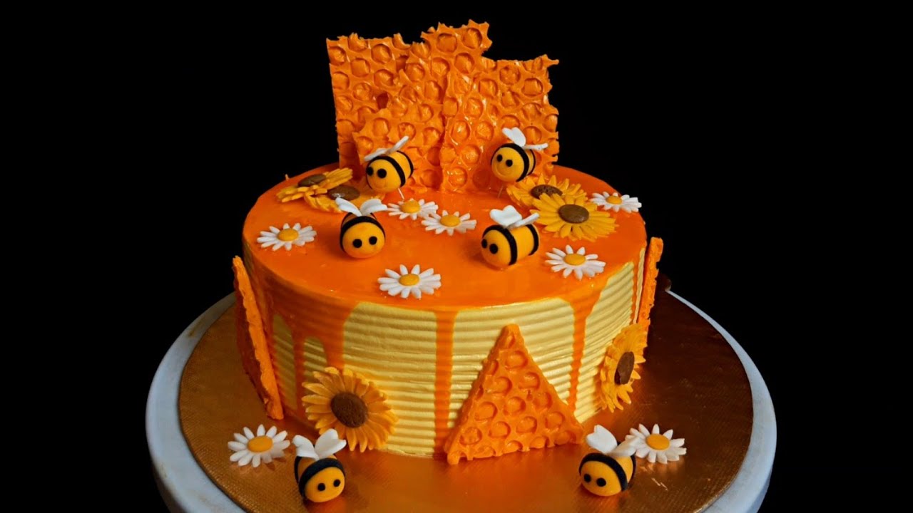 Honeybee theme cake decoration  / মৌমাছি কেক ডেকোরেশনের সহজ টিউটোরিয়াল।