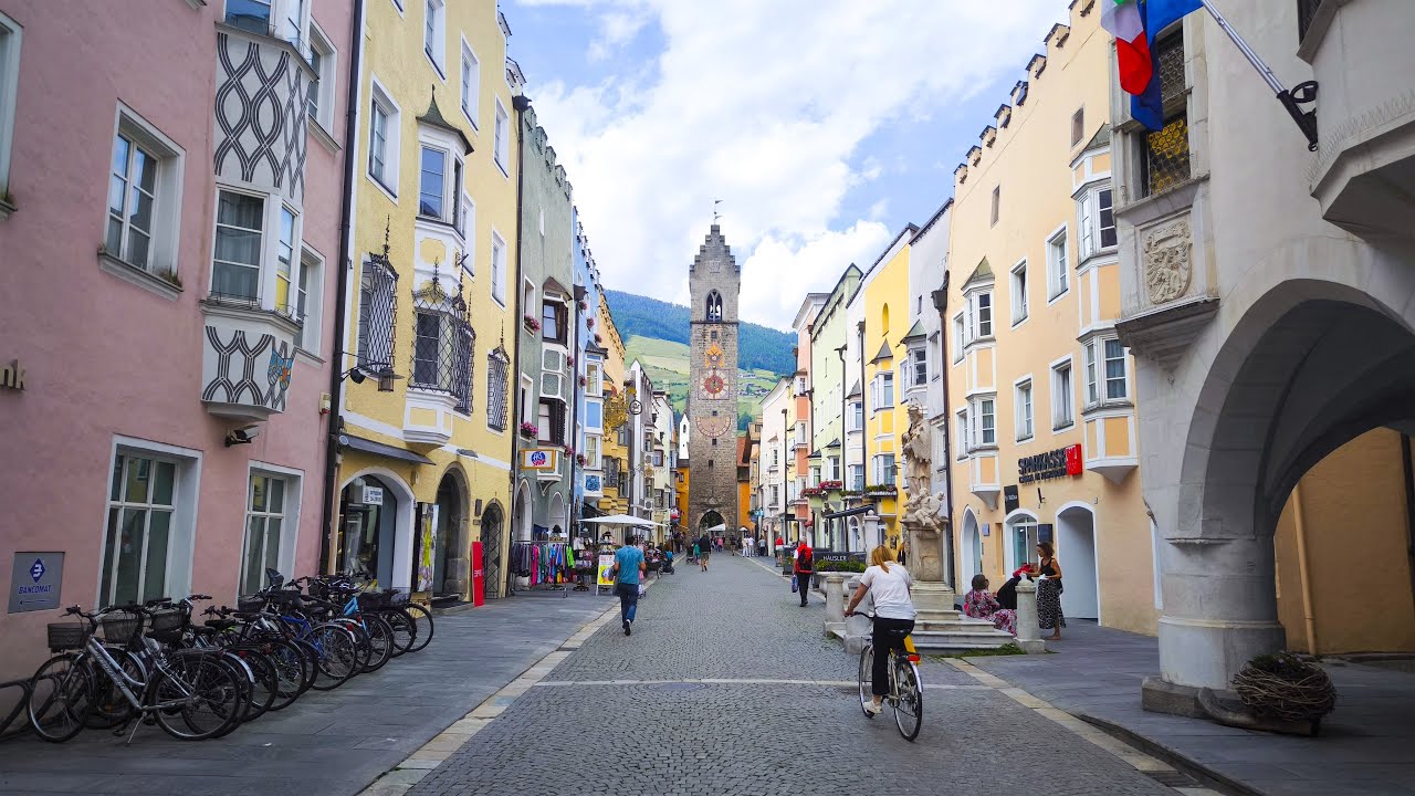 Entdecke die verborgenen Juwelen Bruneck und Sterzing! 🇮🇹✨