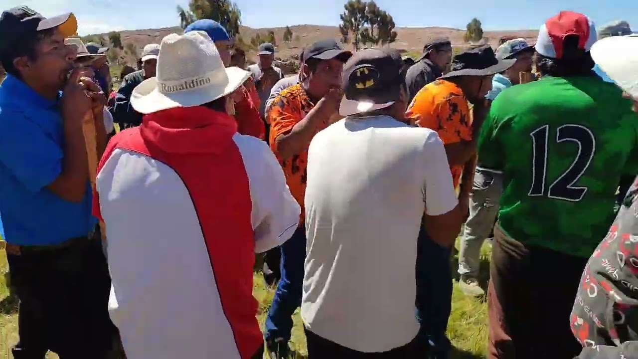 Chiriwanos 2022  Jonsani Suca Vs Piata.  amistoso. Huancané - Puno - Perú