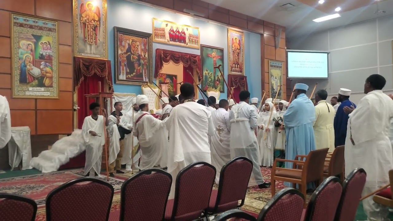 አምላኮሙ ለክርስቲያን፣ ተመሲሎ ሰብአ መጽአ ኀቤየ ወይቤላ ቅዱስ ጊዮርጊስ፣  አንሰ ኢኮንኩ አምላከ አላ ገብረ አምላከ አነ።