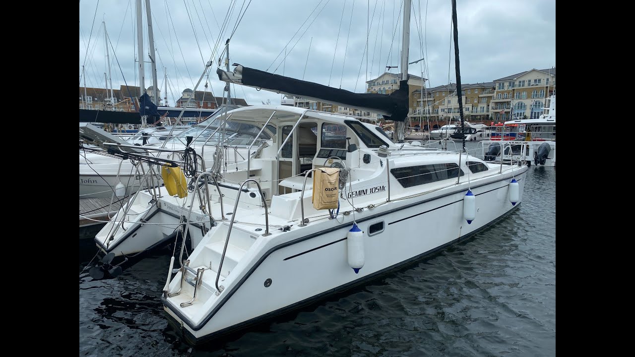 Wow! £85,000 Gemini 105MC Catamaran Interior Tour in Virtual Reality!