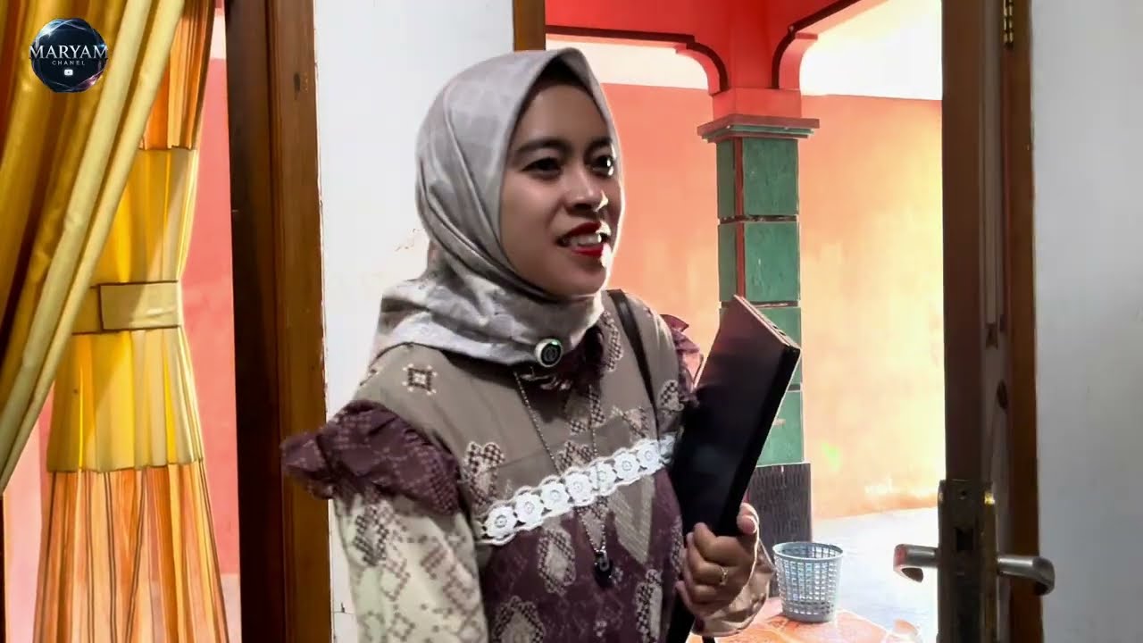 Sekertaris rasa istri | film pendek kehidupan