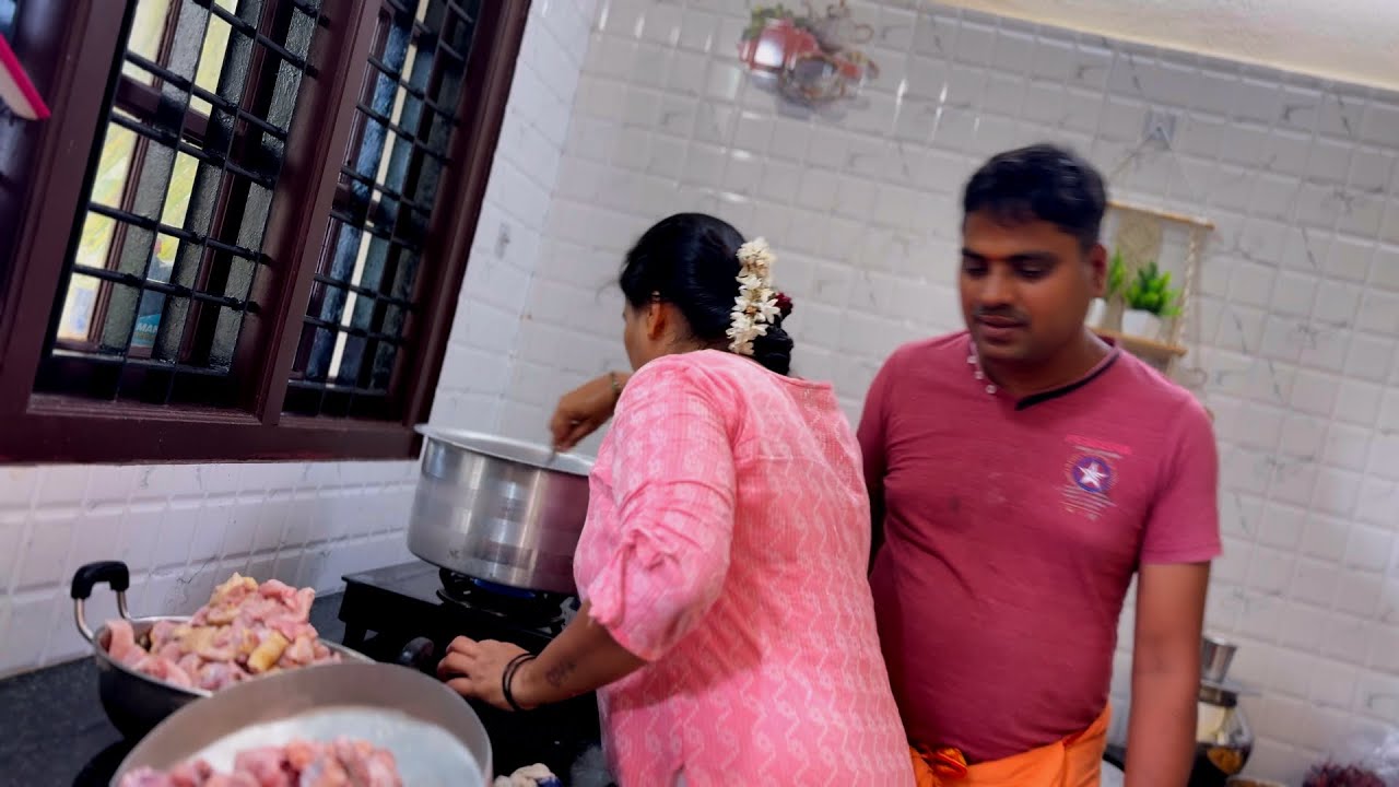 ಮಲ್ಲ ಕಟರಡೆ ಕೋರಿ ಬೈಯೊಂದುಂಡು ,   Order  ಉಂಡು ಇನಿಲಾ 