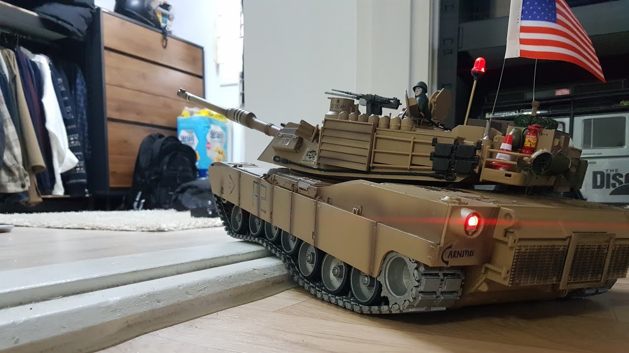 실제 탱크같이 움직이는 RC탱크 (헝롱 에이브람스)