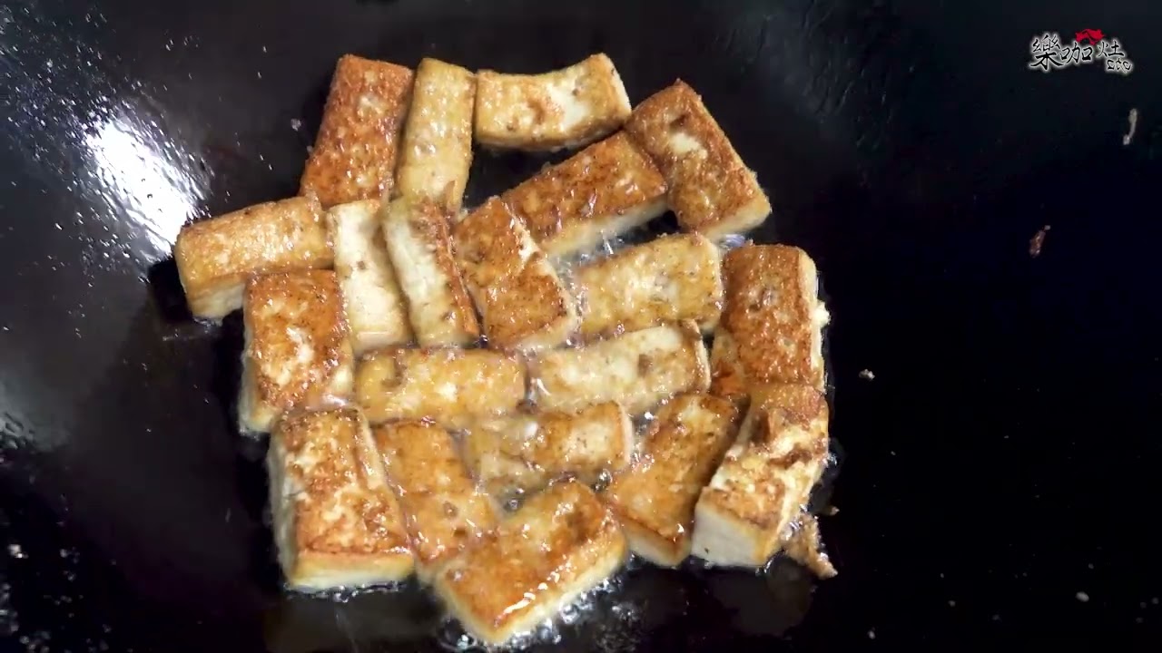 【蔥燒豆腐】大人小孩都愛吃。