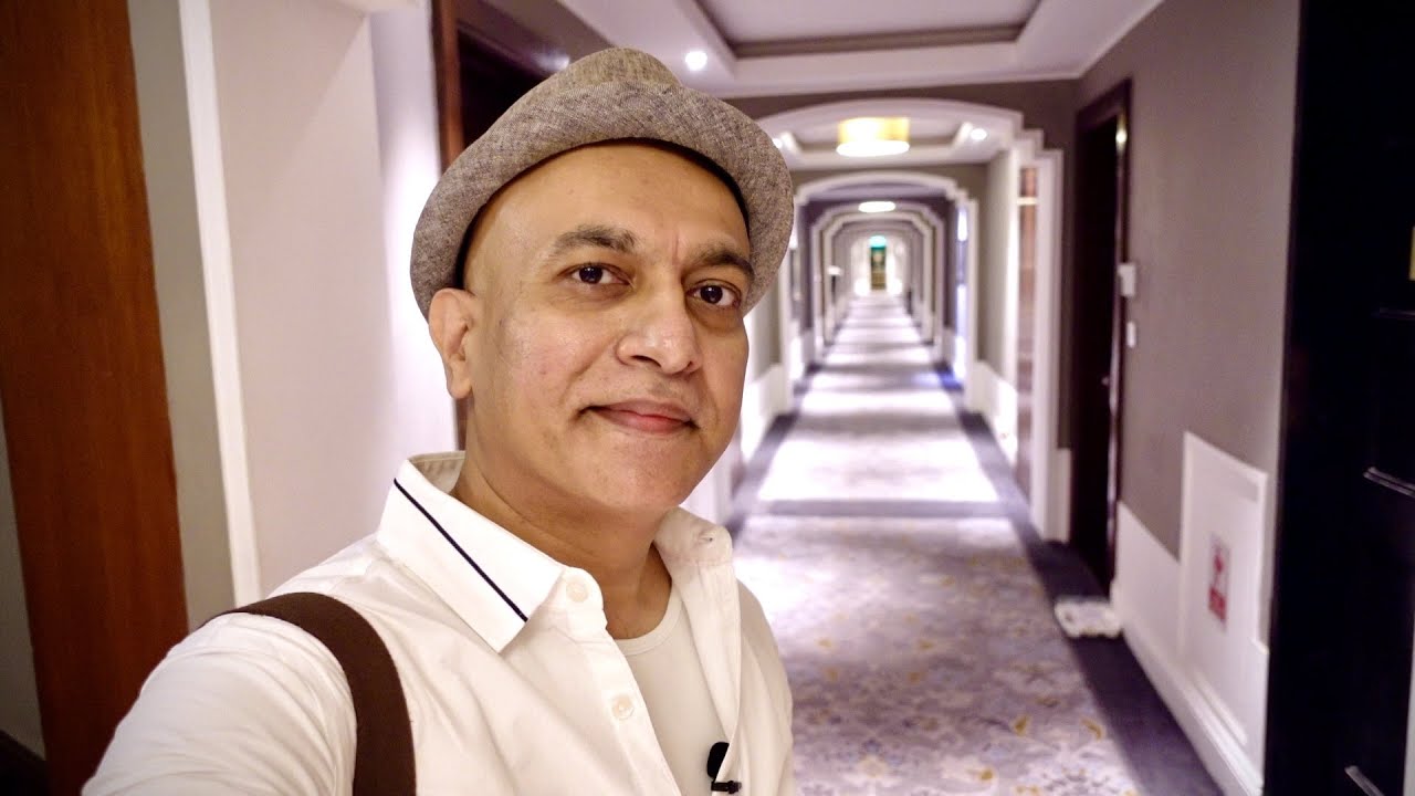 Relaxed Breakfast & Walk Through 130-Year-Old Connemara Hotel, Chennai! Vlog 60