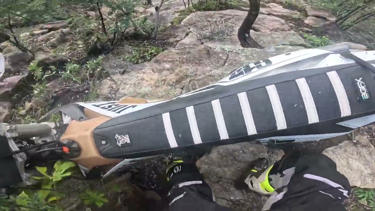 Shawasha Hills Enduro Zimbabwe | BORCSH KAK ROCK