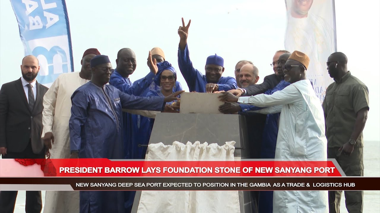 Президент Барроу закладывает фундамент для строительства глубоководного морского порта в Саньяне