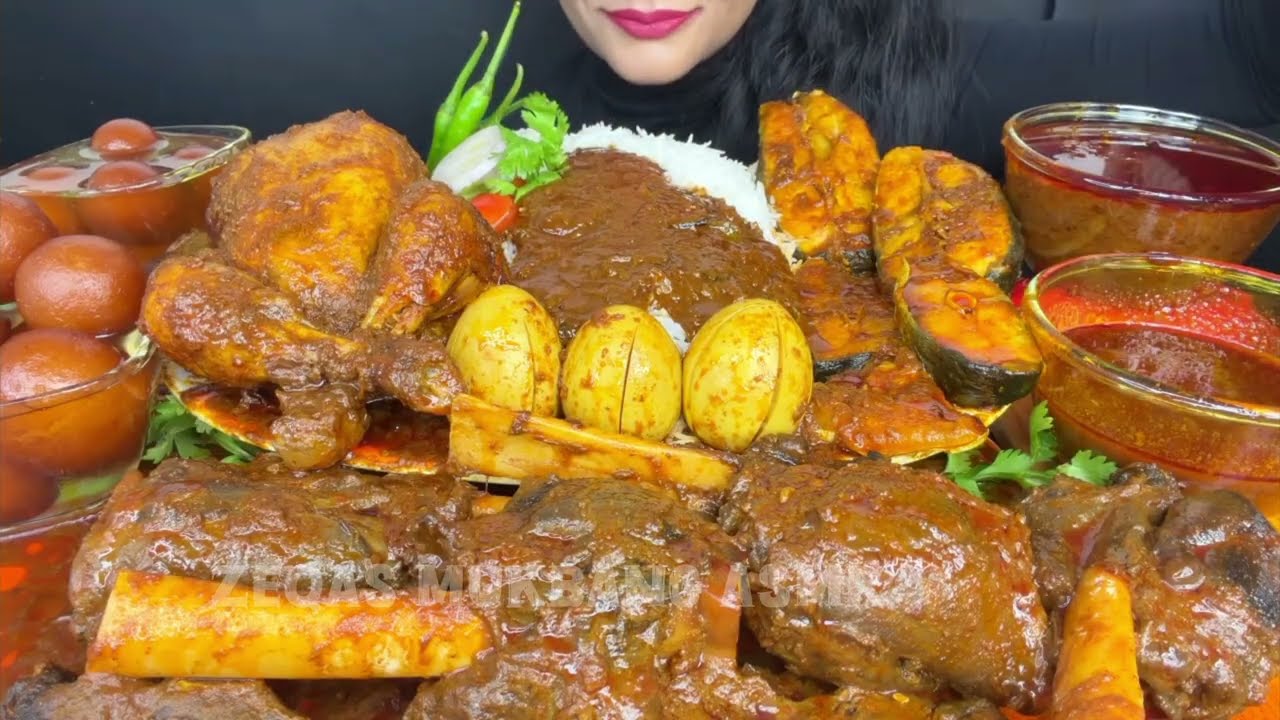 Eating Mutton Curry Chicken Curry Rice Gol gappe (panipuri)Momos#mukbang #eatingshow 