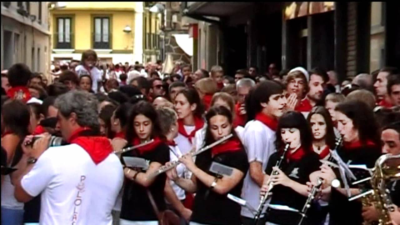 SAN ROKE 2011 chupinazo en DEBA.mov