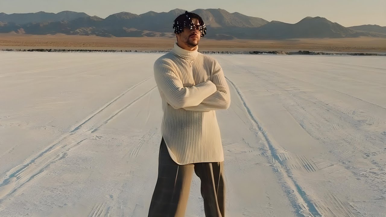 bad bunny - el cl&uacute;b (Official Video)