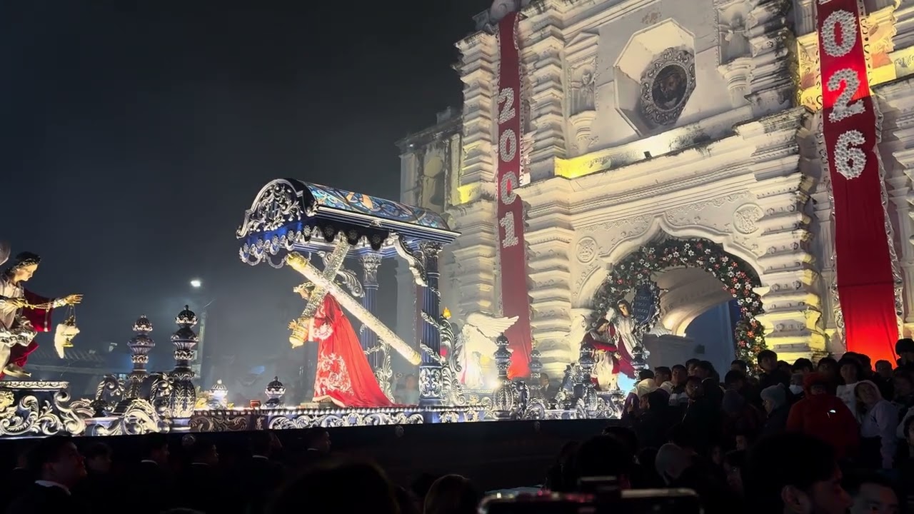 Entrada De Jesus nazareno de la dulce mirada en sus 25 Años de consagración 2026