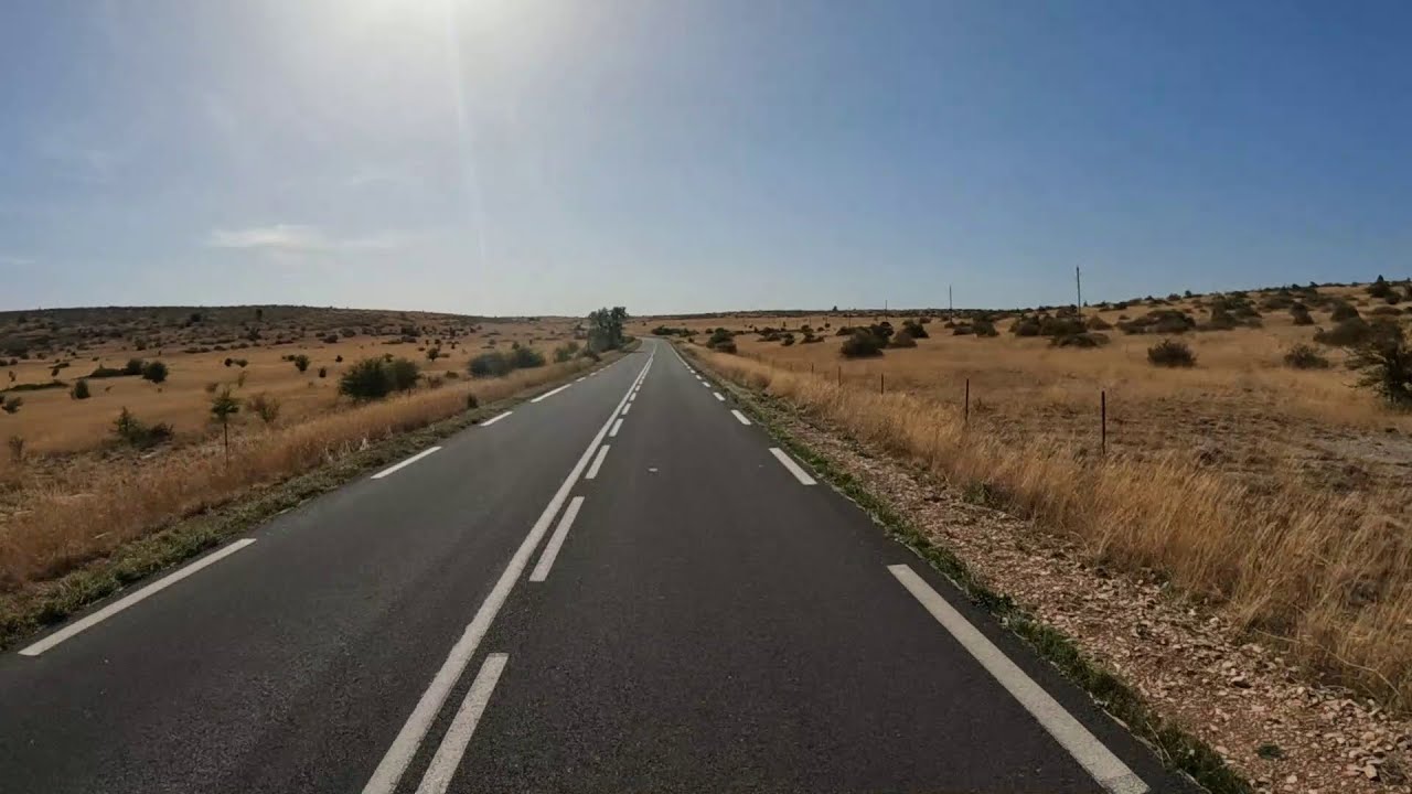 Road trip solo Pyrénées/Espagne Jour 2 Ep2 Des causses à la Méditerranée.