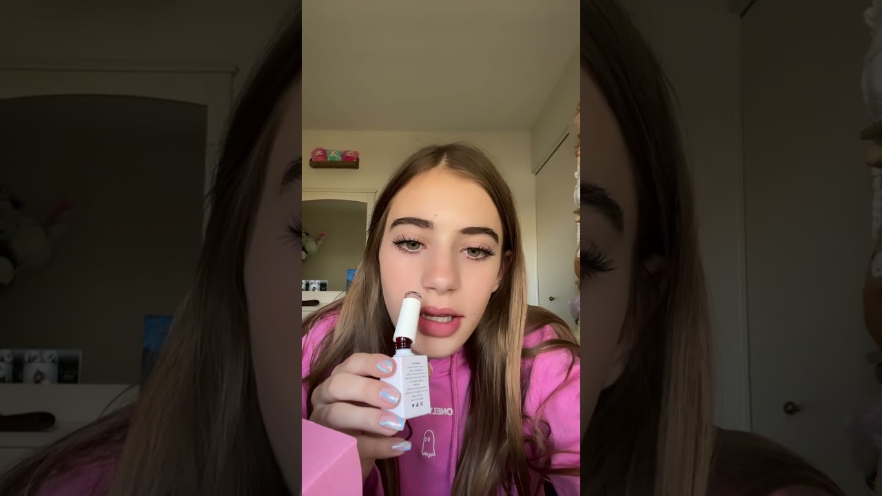 Let&rsquo;s open monthly nail box by VETTSY #nails #nailpolish #unbox