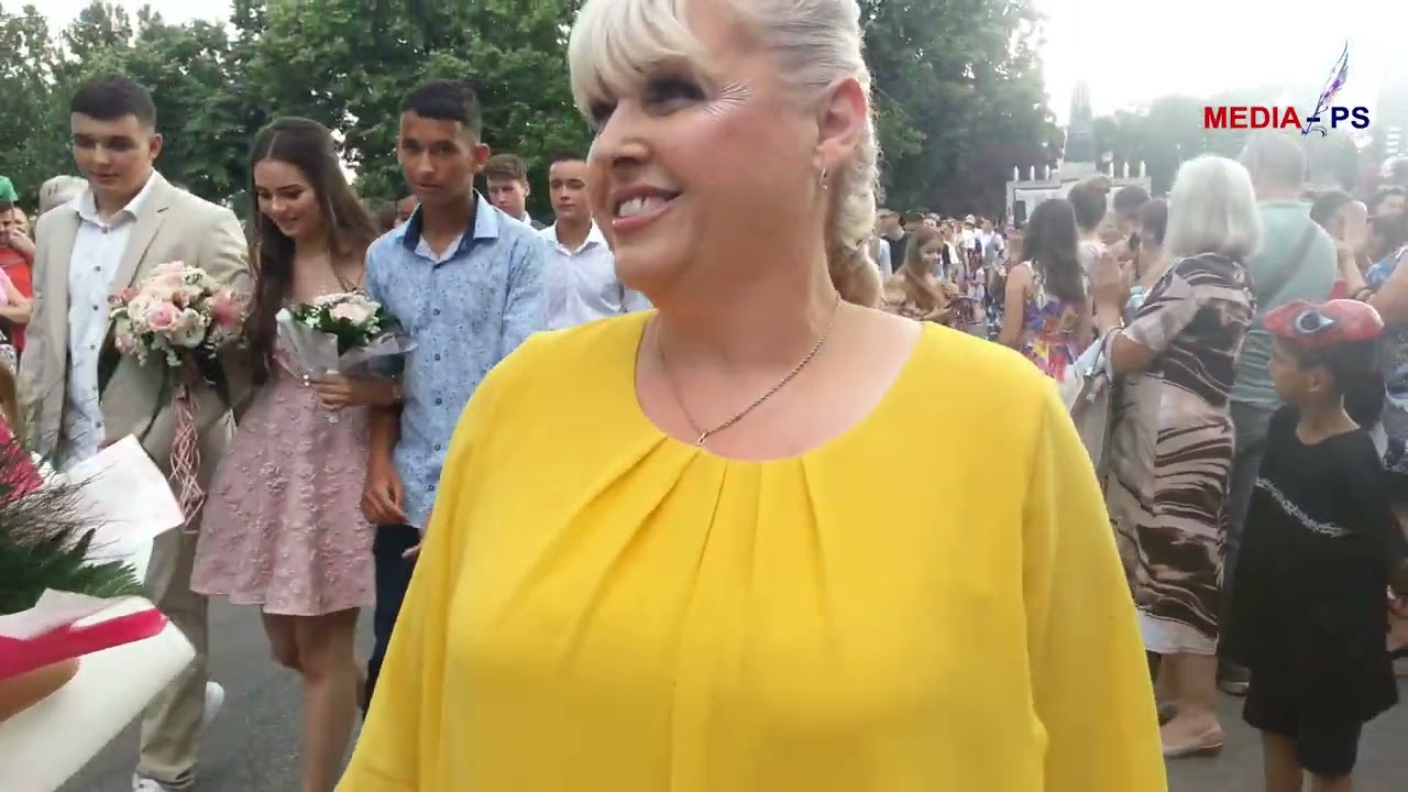 MATURANTI OSNOVNE ŠKOLE VUK KARADŽIĆ GENERACIJA 07