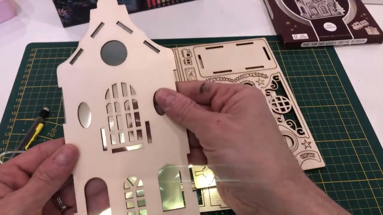 Déballage maquette toy store christmas decoration Noel decotime action et projet COLO LED ET PLUS