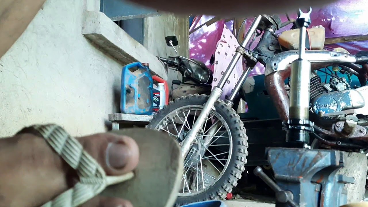 Rusi kry 200 mono Shock problem
