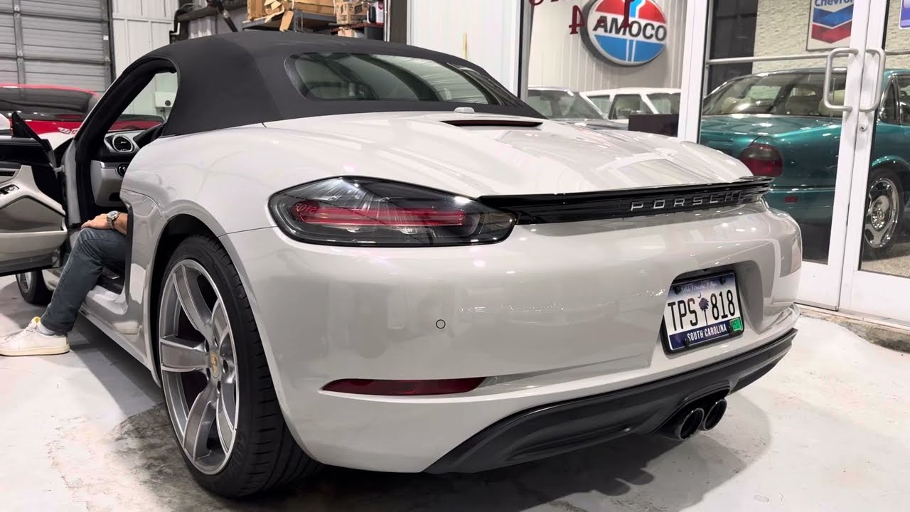 Porsche 718 Boxster S Cold Start