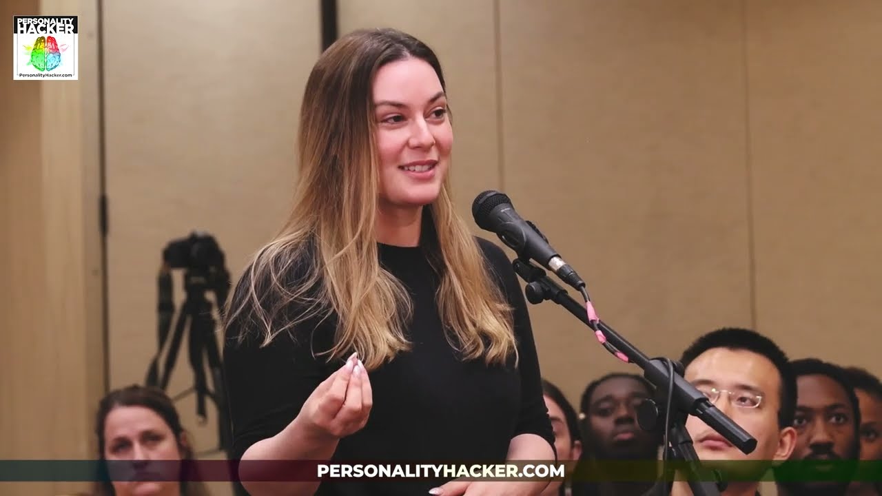 Женщина INTP ищет совета по карьере | Из эпизода 506 | PersonalityHacker.com