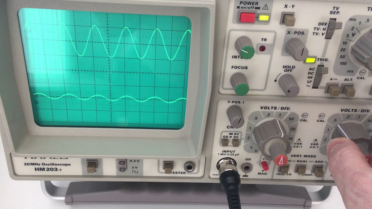 HAMEG HM-203-7 Oscilloscope (1985)  (#2) - short demo