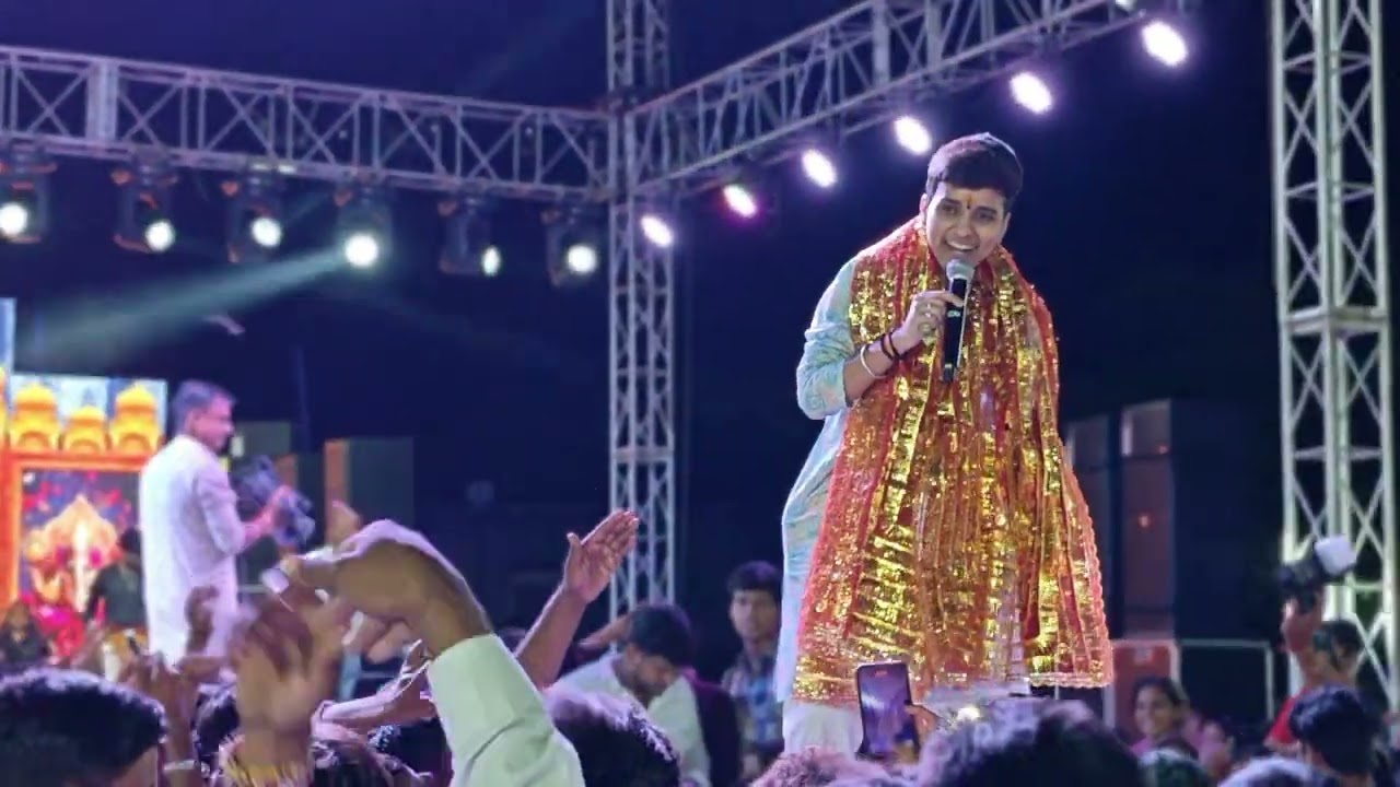 Aakriti mishra live 🎉🎉