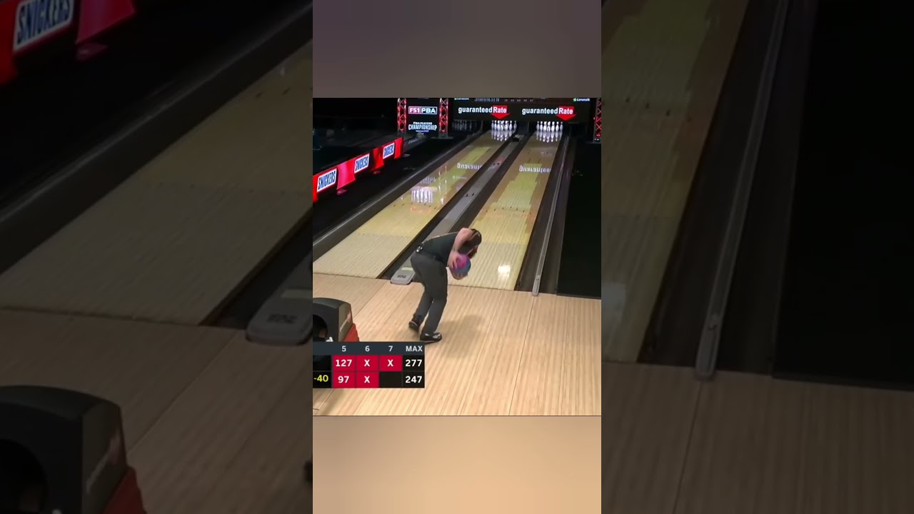 Gracze PBA rzucający kulkami rynnowymi 6