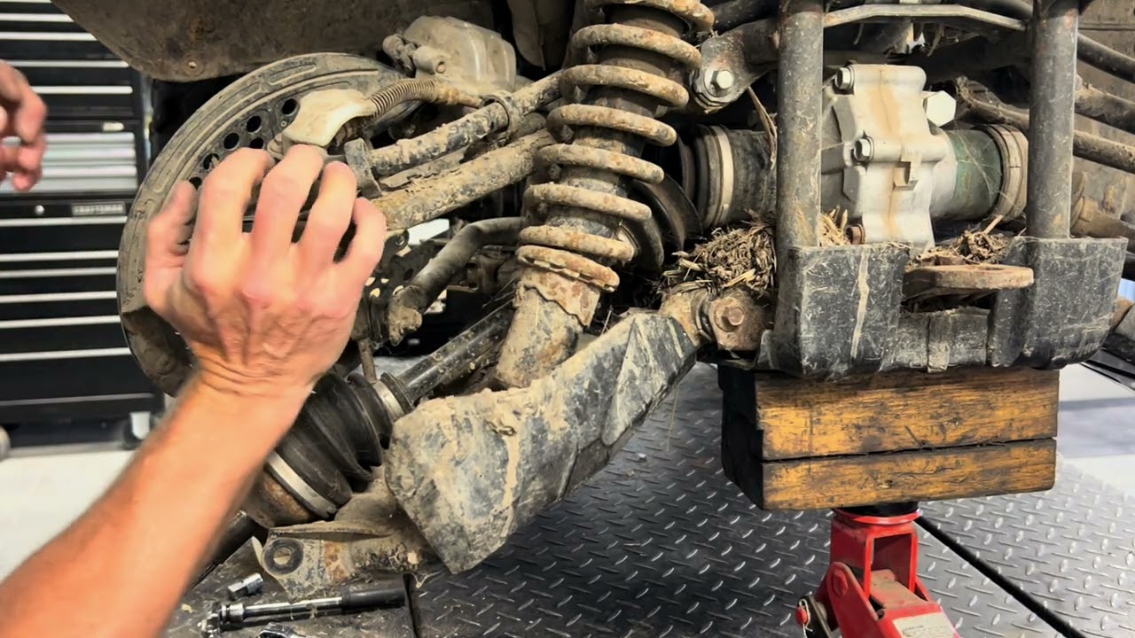 Yamaha Grizzly 700, шум, щелчки, пыльник приводного вала заднего моста, замена